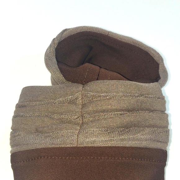 Brimmins Brown and Gray Shurred Fabric Button Boot Cuffs - Picture 4 of 6